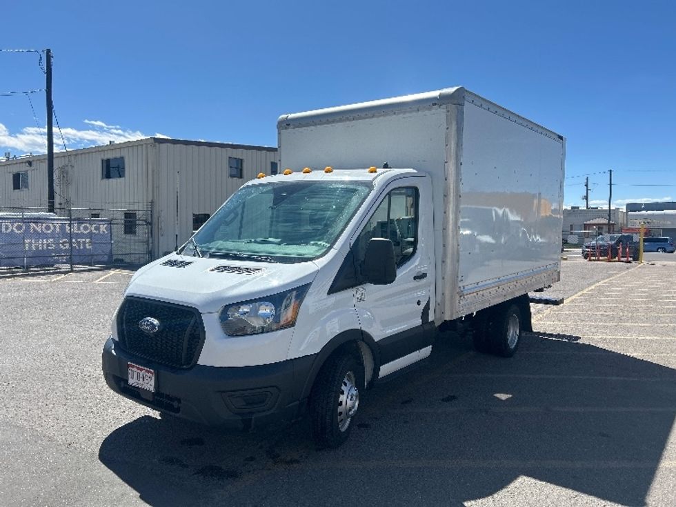 Light Duty Box Truck-Light and Medium Duty Trucks-Ford-2022-Transit 350-Denver-CO-87,287\n\t\tmiles-$ 32,500 - Image 3