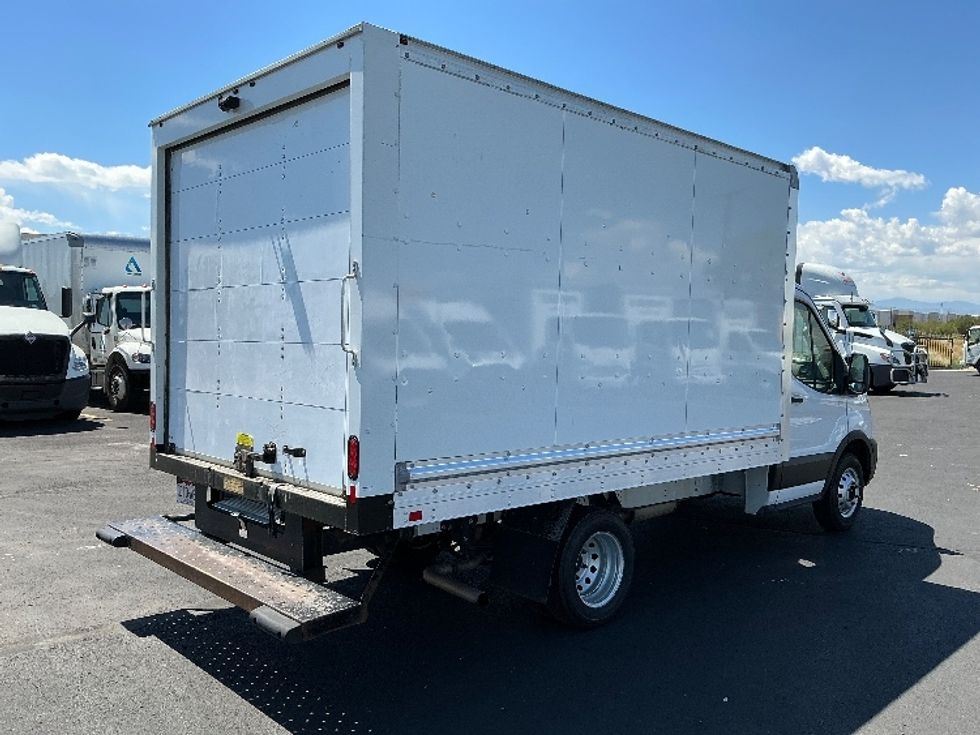 Light Duty Box Truck-Light and Medium Duty Trucks-Ford-2022-Transit 350-Denver-CO-92,233\n\t\tmiles-$ 28,750 - Image 13