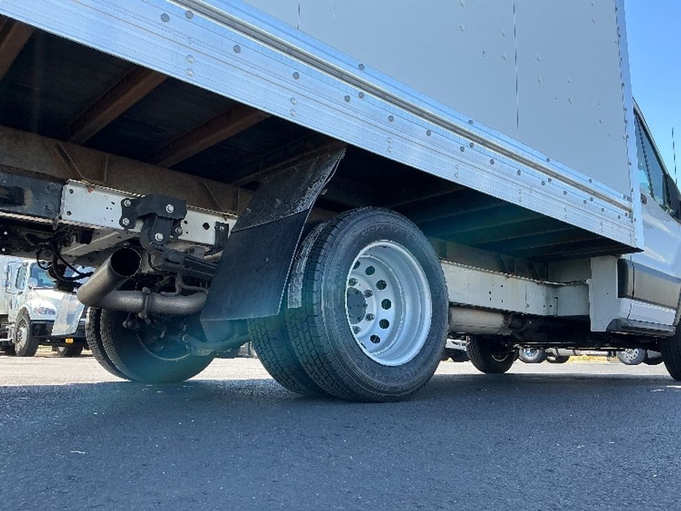 Light Duty Box Truck-Light and Medium Duty Trucks-Ford-2022-Transit 350-Denver-CO-92,233\n\t\tmiles-$ 28,750 - Image 14