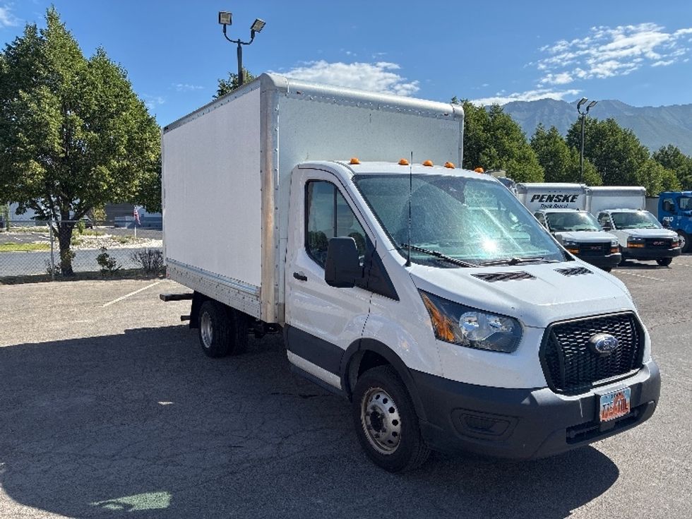 Light Duty Box Truck-Light and Medium Duty Trucks-Ford-2022-Transit 350-Lindon-UT-86,421\n\t\tmiles-$ 31,250 - Image 1