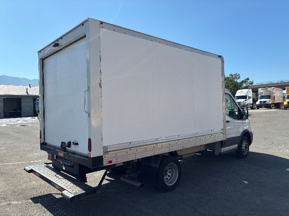 Light Duty Box Truck-Light and Medium Duty Trucks-Ford-2022-Transit 350-Lindon-UT-86,421\n\t\tmiles-$ 31,250 - Image 13