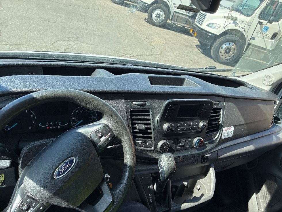 Light Duty Box Truck-Light and Medium Duty Trucks-Ford-2022-Transit 350-Lindon-UT-86,421\n\t\tmiles-$ 31,250 - Image 18