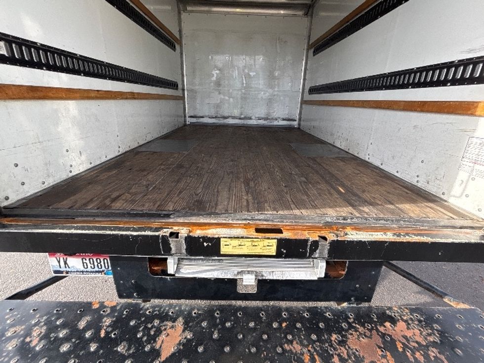 Light Duty Box Truck-Light and Medium Duty Trucks-Ford-2022-Transit 350-Portland-OR-142,480\n\t\tmiles-$ 20,500 - Image 10