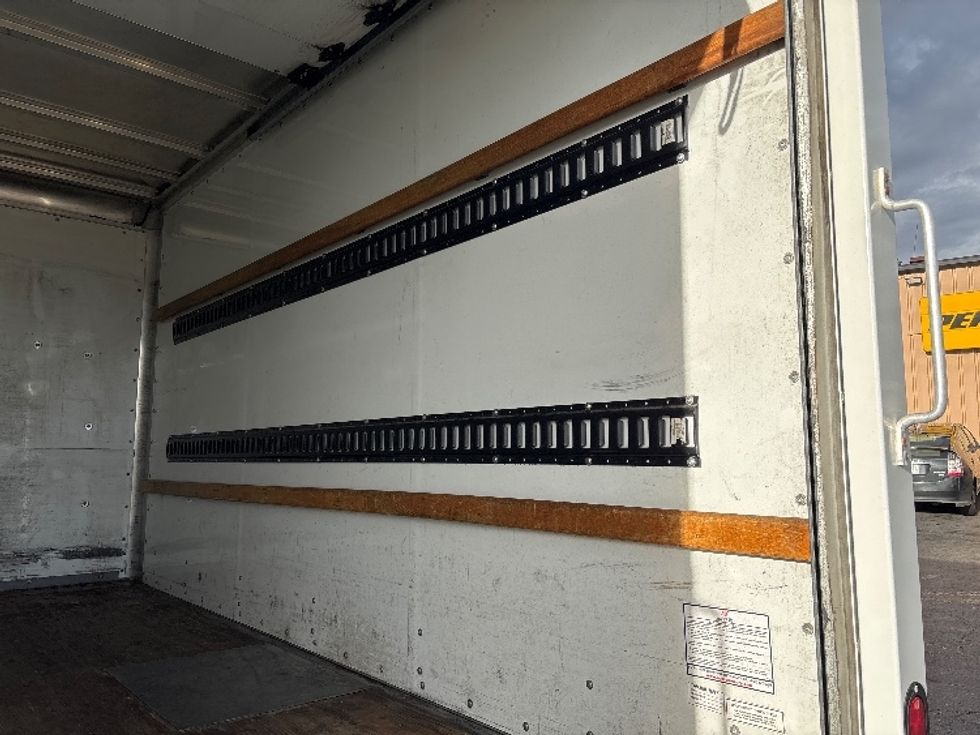 Light Duty Box Truck-Light and Medium Duty Trucks-Ford-2022-Transit 350-Portland-OR-142,480\n\t\tmiles-$ 20,500 - Image 12