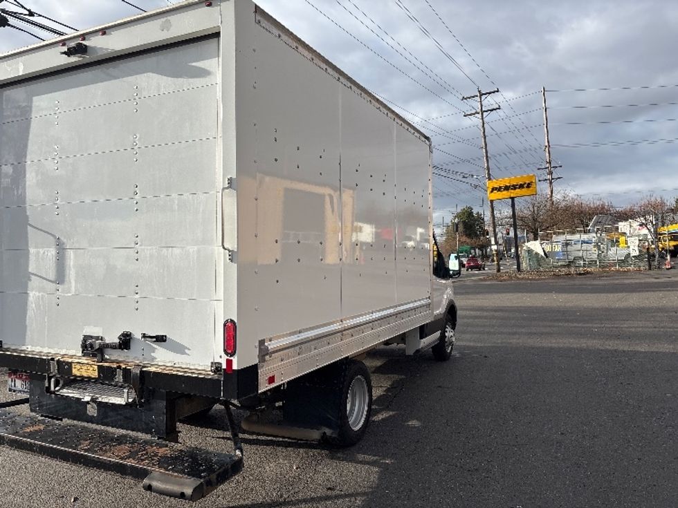 Light Duty Box Truck-Light and Medium Duty Trucks-Ford-2022-Transit 350-Portland-OR-142,480\n\t\tmiles-$ 20,500 - Image 13