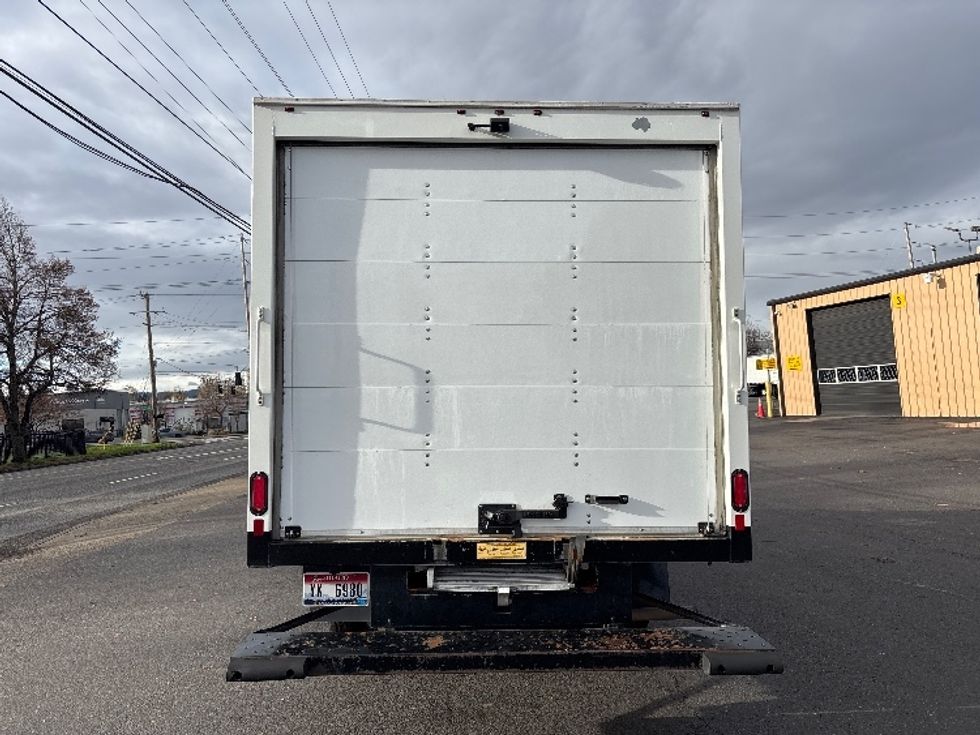 Light Duty Box Truck-Light and Medium Duty Trucks-Ford-2022-Transit 350-Portland-OR-142,480\n\t\tmiles-$ 20,500 - Image 7