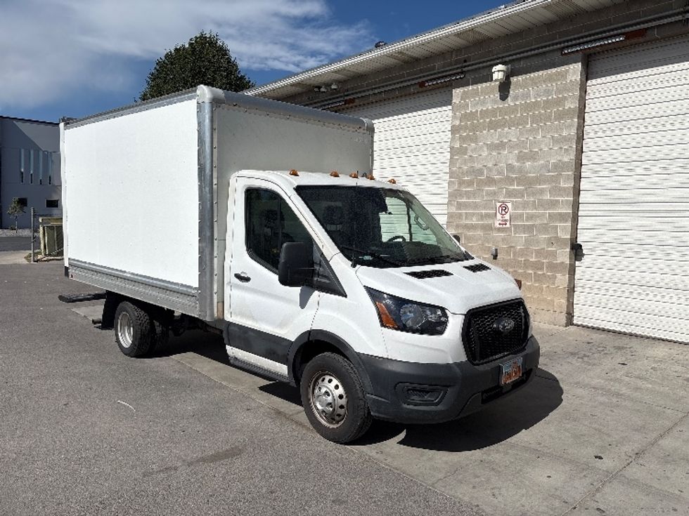 Light Duty Box Truck-Light and Medium Duty Trucks-Ford-2022-Transit 350-Salt Lake City-UT-151,556\n\t\tmiles-$ 22,000 - Image 1