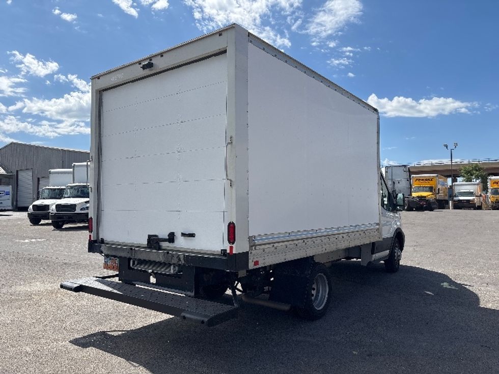 Light Duty Box Truck-Light and Medium Duty Trucks-Ford-2022-Transit 350-Salt Lake City-UT-151,556\n\t\tmiles-$ 22,000 - Image 12