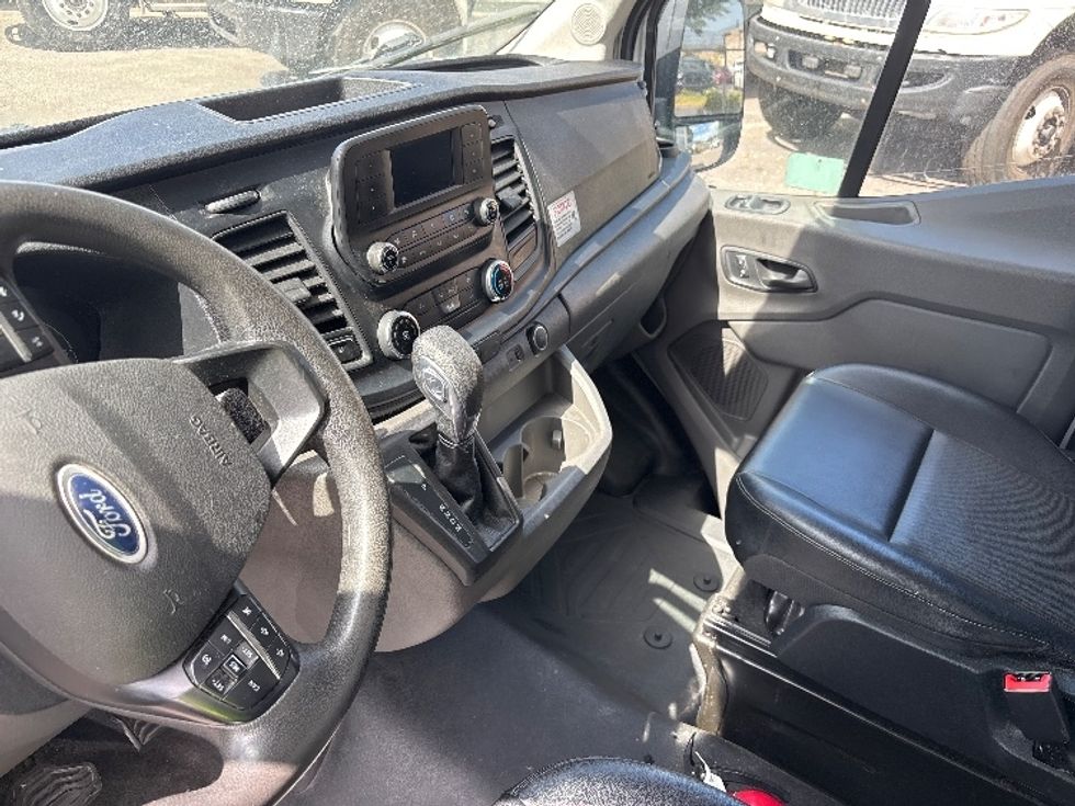 Light Duty Box Truck-Light and Medium Duty Trucks-Ford-2022-Transit 350-Salt Lake City-UT-151,556\n\t\tmiles-$ 22,000 - Image 16