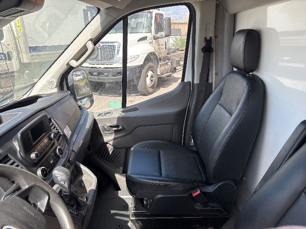 Light Duty Box Truck-Light and Medium Duty Trucks-Ford-2022-Transit 350-Salt Lake City-UT-151,556\n\t\tmiles-$ 22,000 - Image 18