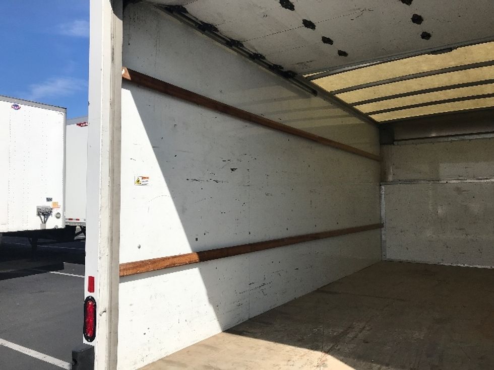 Light Duty Box Truck-Light and Medium Duty Trucks-Ford-2023-E350-Anaheim-CA-89,464\n\t\tmiles-$ 35,250 - Image 11