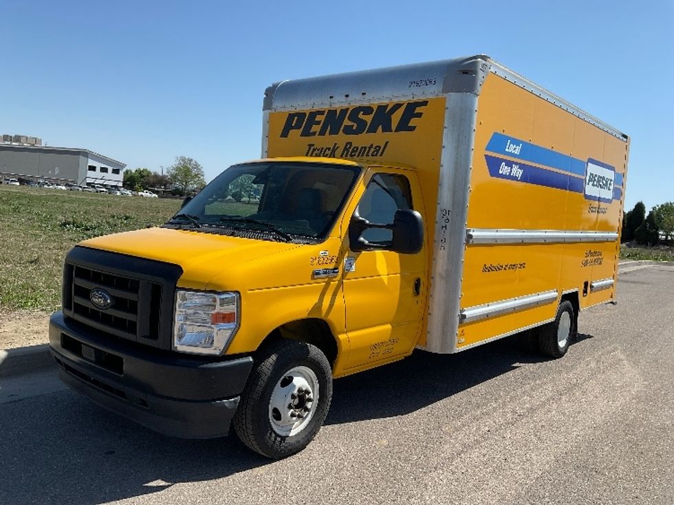 Light Duty Box Truck-Light and Medium Duty Trucks-Ford-2023-E350-Aurora-CO-89,862\n\t\tmiles-$ 29,250 - Image 3