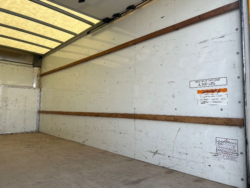 Light Duty Box Truck-Light and Medium Duty Trucks-Ford-2023-E350-Boise-ID-101,595\n\t\tmiles-$ 29,500 - Image 12