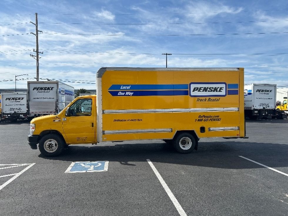 Light Duty Box Truck-Light and Medium Duty Trucks-Ford-2023-E350-Boise-ID-101,595\n\t\tmiles-$ 29,500 - Image 4
