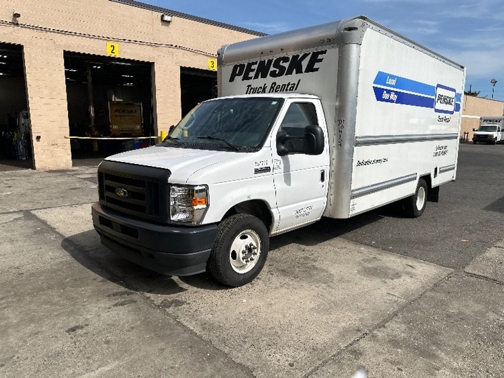 Light Duty Box Truck-Light and Medium Duty Trucks-Ford-2023-E350-Central Islip-NY-14,384\n\t\tmiles-$ 44,750 - Image 3
