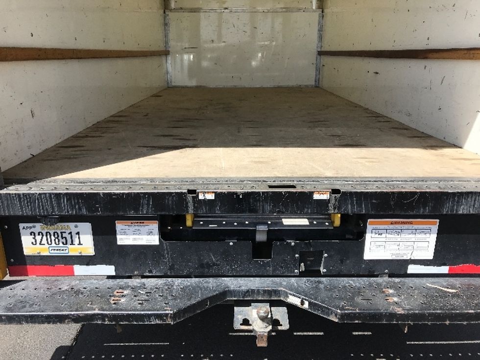 Light Duty Box Truck-Light and Medium Duty Trucks-Ford-2023-E350-Chandler-AZ-88,240\n\t\tmiles-$ 29,500 - Image 9