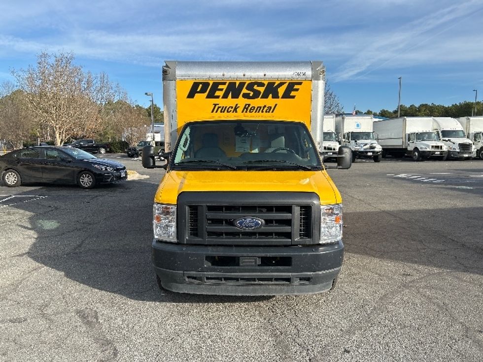 Light Duty Box Truck-Light and Medium Duty Trucks-Ford-2023-E350-Chesapeake-VA-113,597\n\t\tmiles-$ 27,000 - Image 2