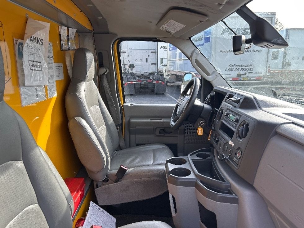 Light Duty Box Truck-Light and Medium Duty Trucks-Ford-2023-E350-Chesapeake-VA-113,597\n\t\tmiles-$ 27,000 - Image 20