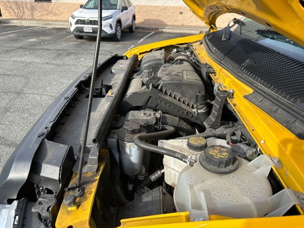 Light Duty Box Truck-Light and Medium Duty Trucks-Ford-2023-E350-Chesapeake-VA-113,597\n\t\tmiles-$ 27,000 - Image 22