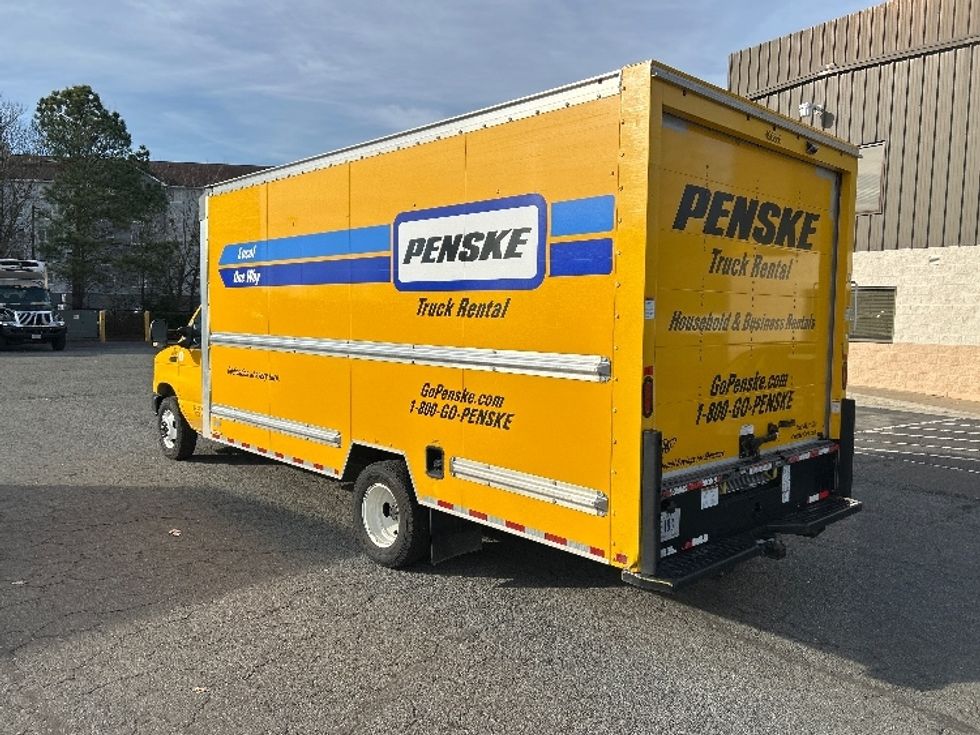 Light Duty Box Truck-Light and Medium Duty Trucks-Ford-2023-E350-Chesapeake-VA-113,597\n\t\tmiles-$ 27,000 - Image 5