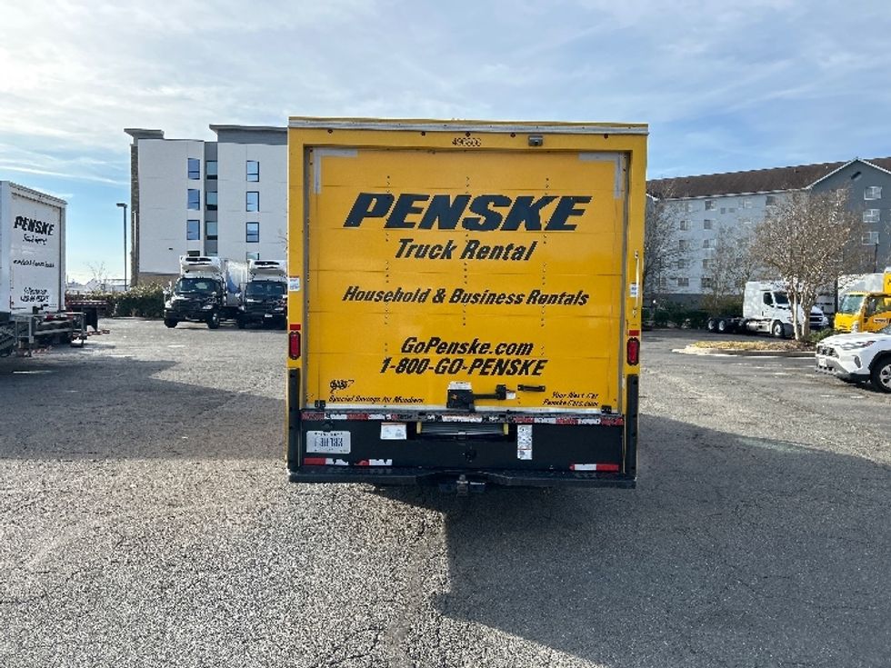 Light Duty Box Truck-Light and Medium Duty Trucks-Ford-2023-E350-Chesapeake-VA-113,597\n\t\tmiles-$ 27,000 - Image 6