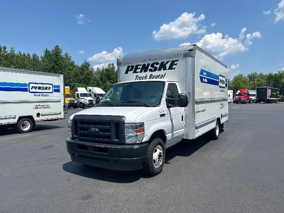 Light Duty Box Truck-Light and Medium Duty Trucks-Ford-2023-E350-Cranbury-NJ-24,942\n\t\tmiles-$ 43,500 - Image 3
