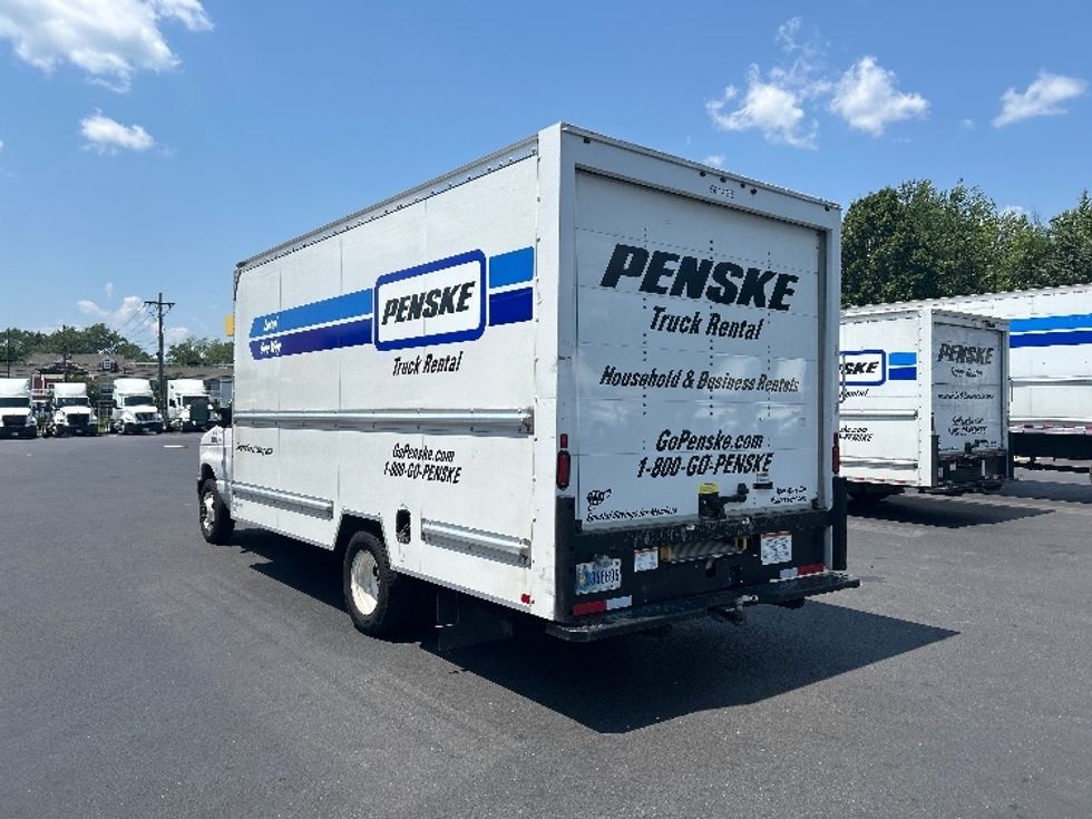 Light Duty Box Truck-Light and Medium Duty Trucks-Ford-2023-E350-Cranbury-NJ-24,942\n\t\tmiles-$ 43,500 - Image 6