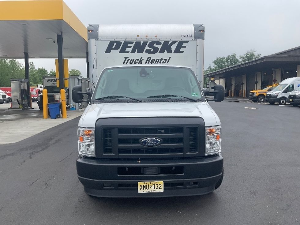 Light Duty Box Truck-Light and Medium Duty Trucks-Ford-2023-E350-Cranbury-NJ-26,632\n\t\tmiles-$ 43,500 - Image 2