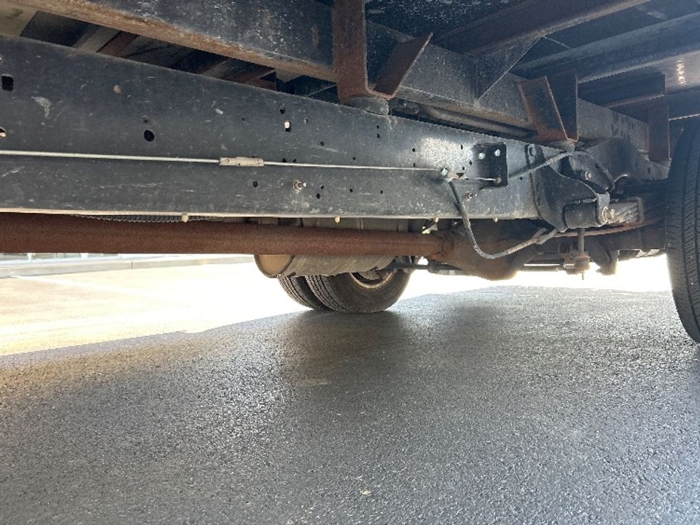 Light Duty Box Truck-Light and Medium Duty Trucks-Ford-2023-E350-Cranbury-NJ-31,464\n\t\tmiles-$ 43,000 - Image 5