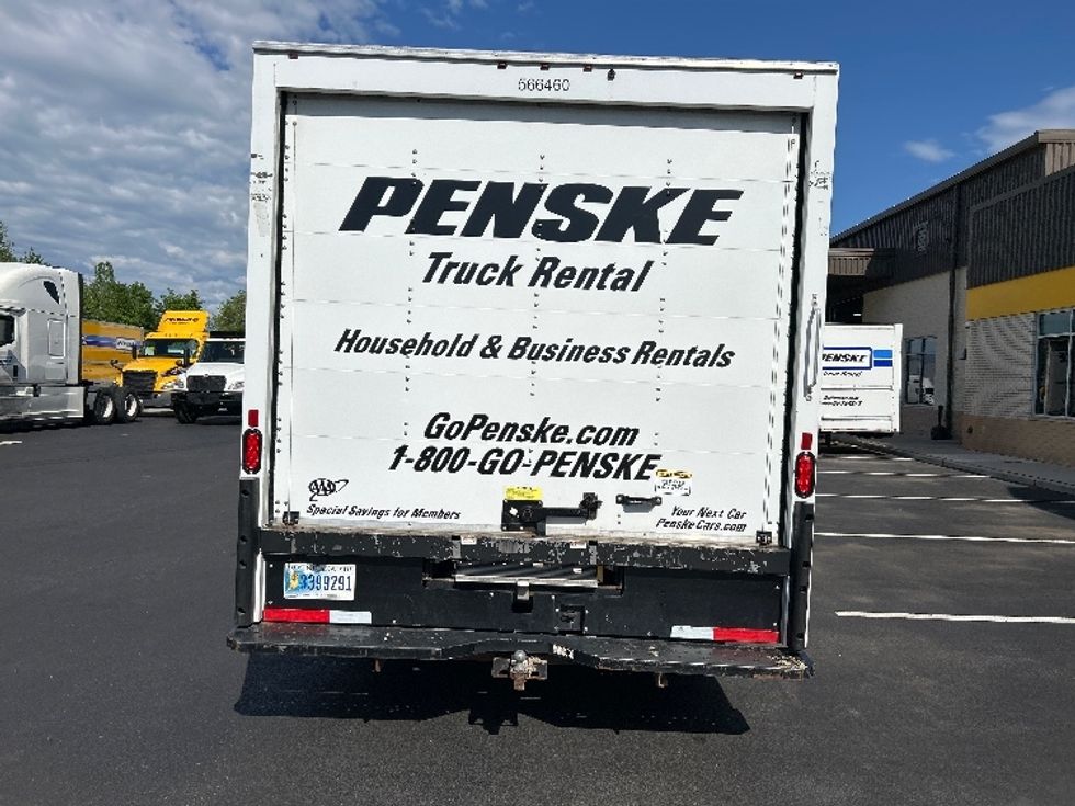 Light Duty Box Truck-Light and Medium Duty Trucks-Ford-2023-E350-Cranbury-NJ-31,464\n\t\tmiles-$ 43,000 - Image 7