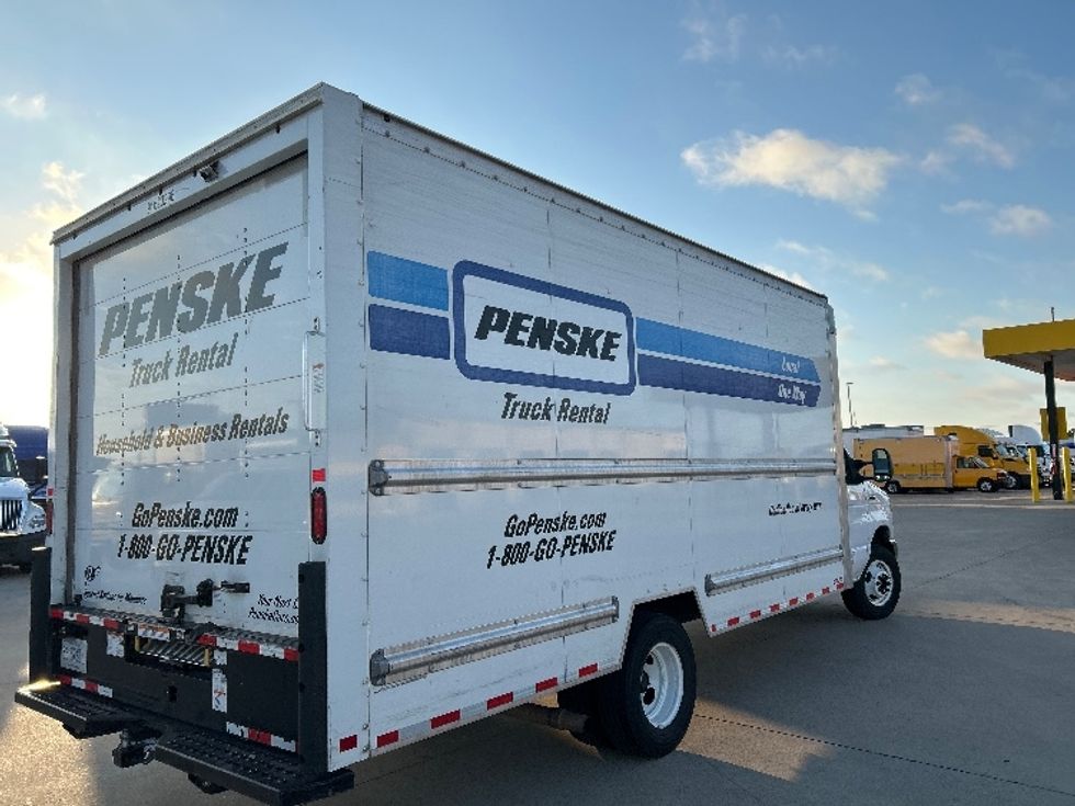 Light Duty Box Truck-Light and Medium Duty Trucks-Ford-2023-E350-Dallas-TX-106,877\n\t\tmiles-$ 31,500 - Image 12