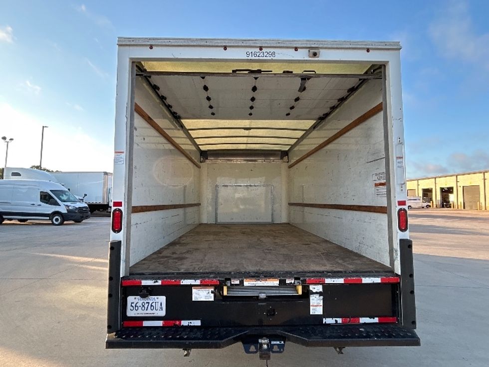 Light Duty Box Truck-Light and Medium Duty Trucks-Ford-2023-E350-Dallas-TX-106,877\n\t\tmiles-$ 31,500 - Image 8