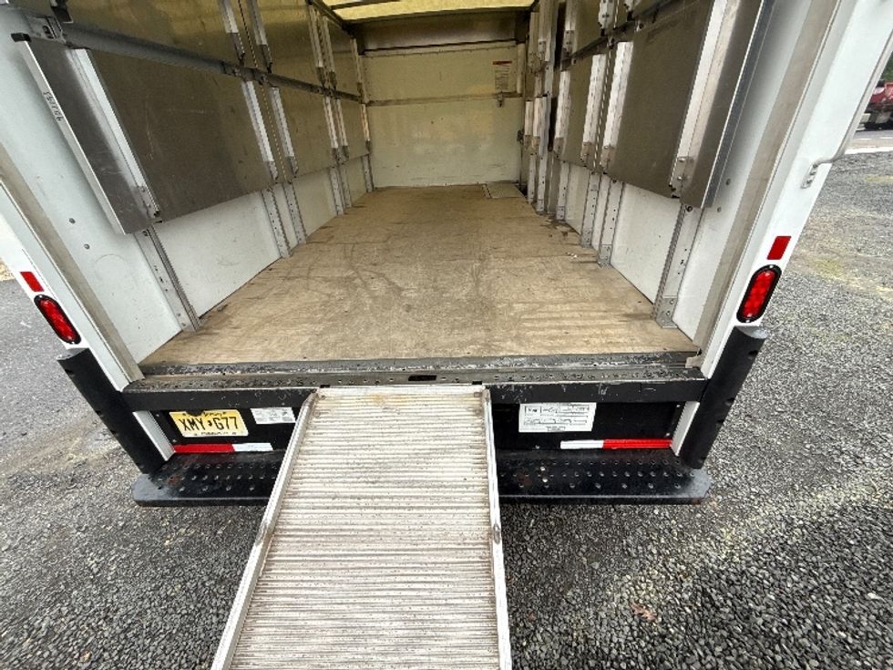 Light Duty Box Truck-Light and Medium Duty Trucks-Ford-2023-E350-Edison-NJ-37,836\n\t\tmiles-$ 42,250 - Image 10