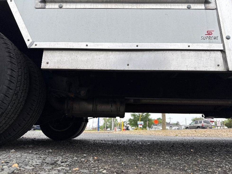 Light Duty Box Truck-Light and Medium Duty Trucks-Ford-2023-E350-Edison-NJ-37,836\n\t\tmiles-$ 42,250 - Image 14