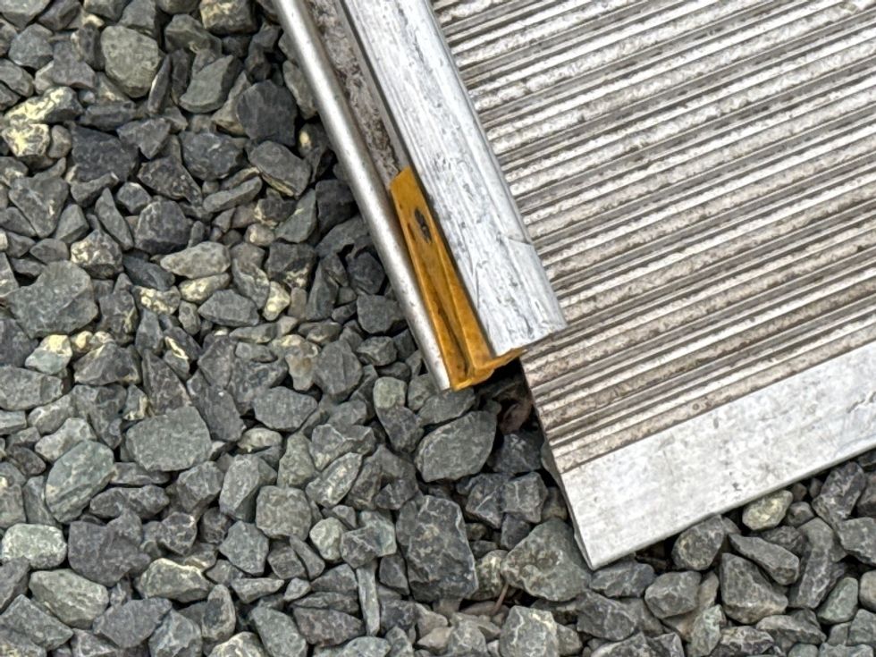 Light Duty Box Truck-Light and Medium Duty Trucks-Ford-2023-E350-Edison-NJ-37,836\n\t\tmiles-$ 42,250 - Image 27