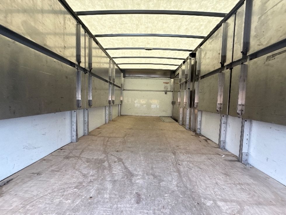 Light Duty Box Truck-Light and Medium Duty Trucks-Ford-2023-E350-Edison-NJ-37,836\n\t\tmiles-$ 42,250 - Image 8