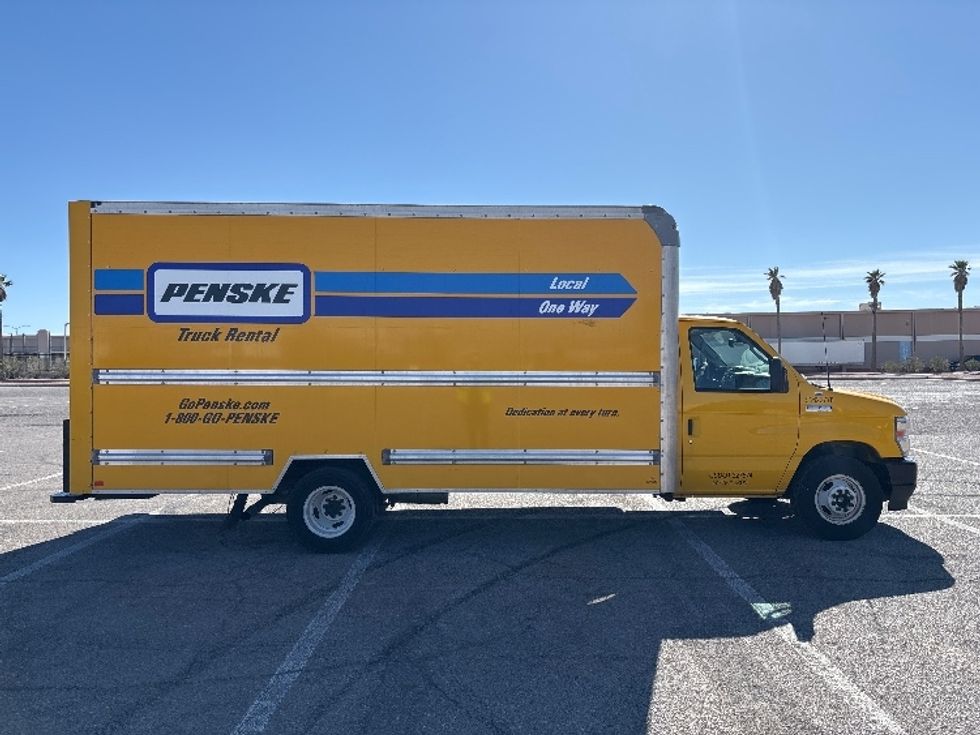 Light Duty Box Truck-Light and Medium Duty Trucks-Ford-2023-E350-El Paso-TX-105,275\n\t\tmiles-$ 29,250 - Image 13