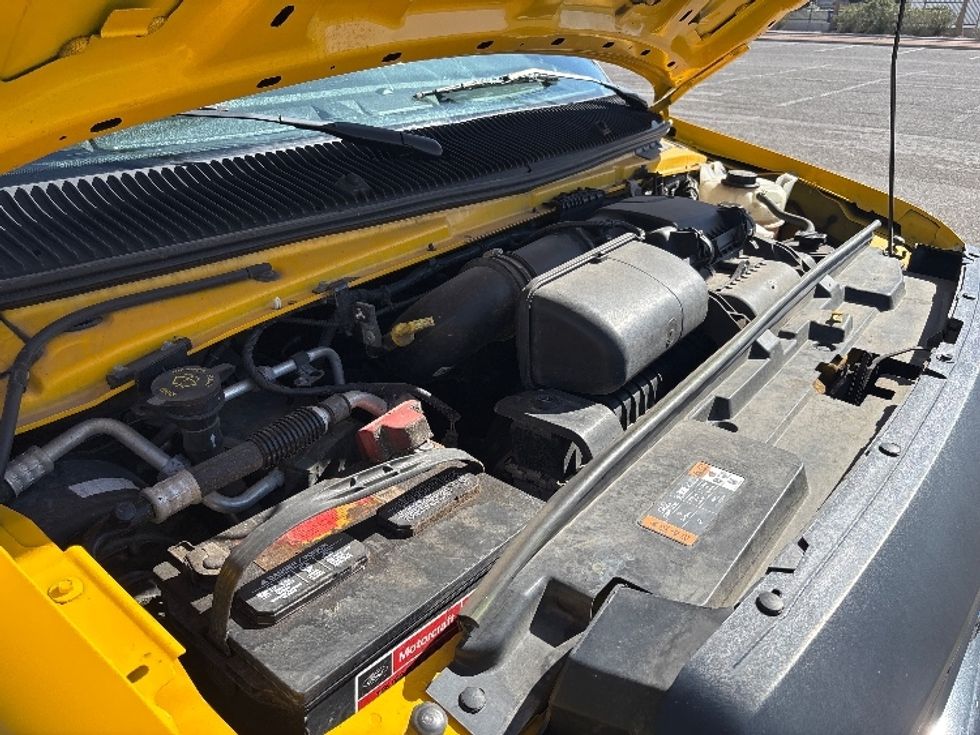 Light Duty Box Truck-Light and Medium Duty Trucks-Ford-2023-E350-El Paso-TX-105,275\n\t\tmiles-$ 29,250 - Image 21