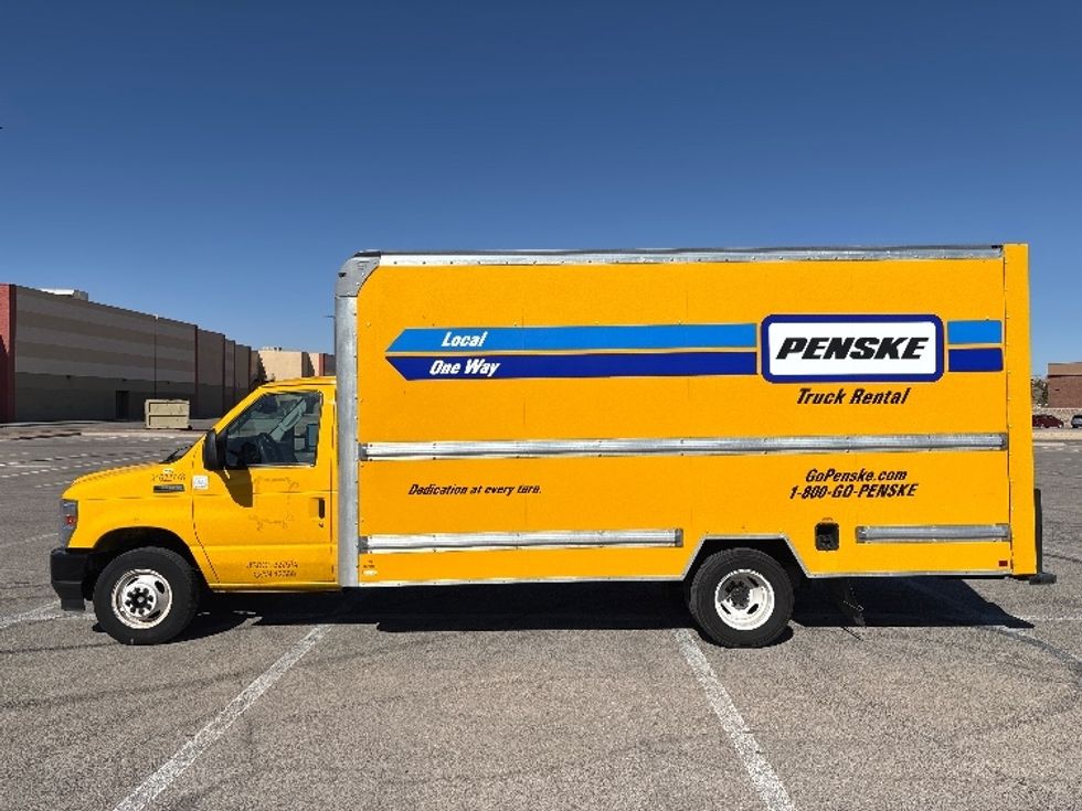Light Duty Box Truck-Light and Medium Duty Trucks-Ford-2023-E350-El Paso-TX-105,275\n\t\tmiles-$ 29,250 - Image 4