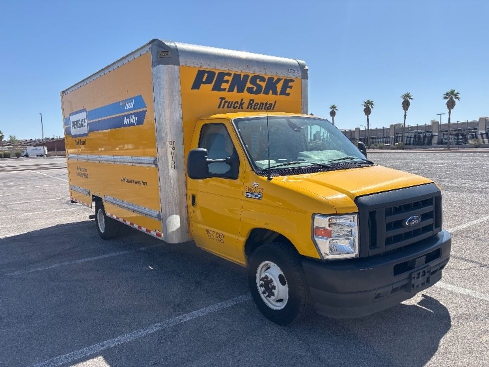 Light Duty Box Truck-Light and Medium Duty Trucks-Ford-2023-E350-El Paso-TX-90,494\n\t\tmiles-$ 29,250 - Image 1