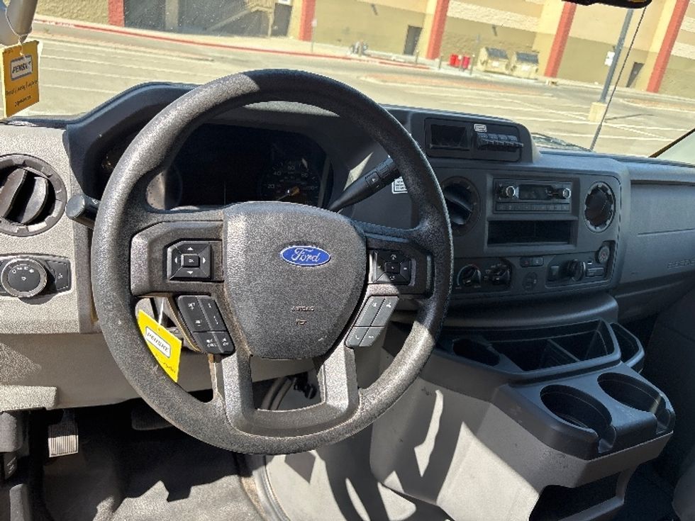 Light Duty Box Truck-Light and Medium Duty Trucks-Ford-2023-E350-El Paso-TX-90,494\n\t\tmiles-$ 29,250 - Image 17