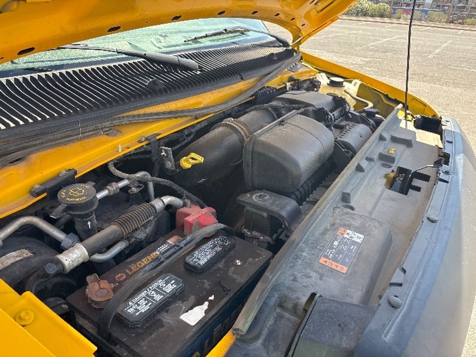 Light Duty Box Truck-Light and Medium Duty Trucks-Ford-2023-E350-El Paso-TX-90,494\n\t\tmiles-$ 29,250 - Image 22