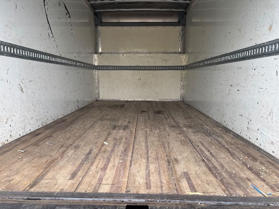 Light Duty Box Truck-Light and Medium Duty Trucks-Ford-2023-E350-Elmsford-NY-146,078\n\t\tmiles-$ 23,750 - Image 10