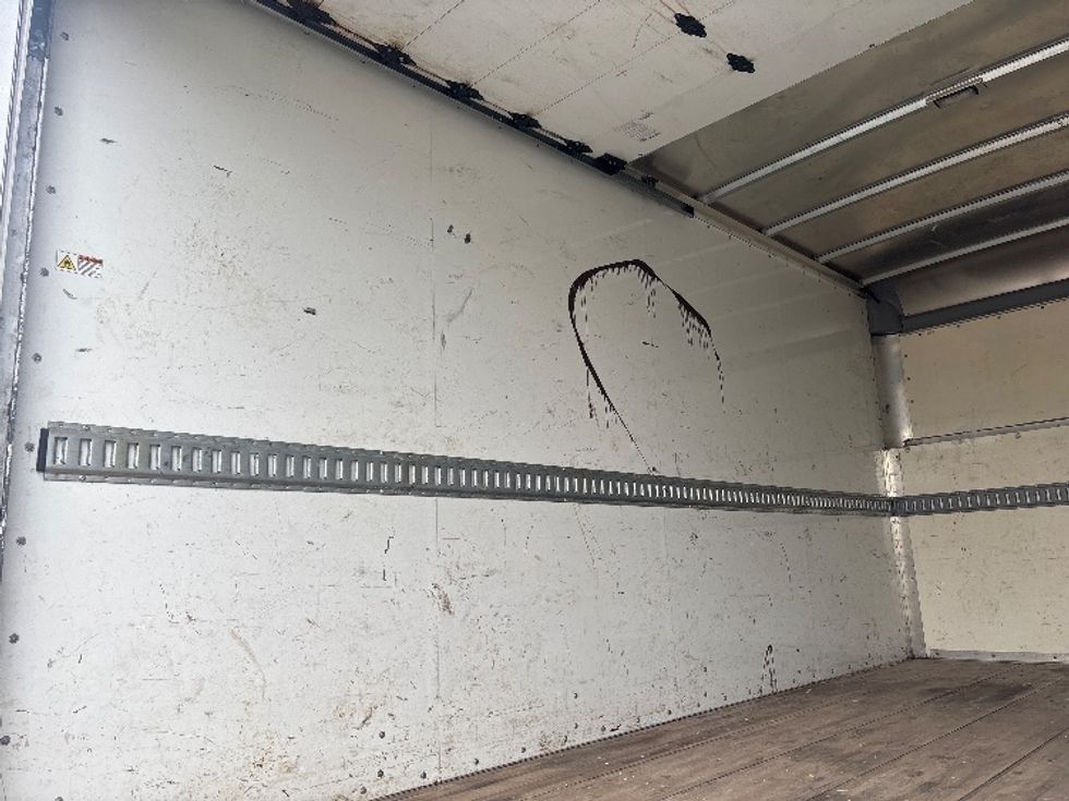 Light Duty Box Truck-Light and Medium Duty Trucks-Ford-2023-E350-Elmsford-NY-146,078\n\t\tmiles-$ 23,750 - Image 11