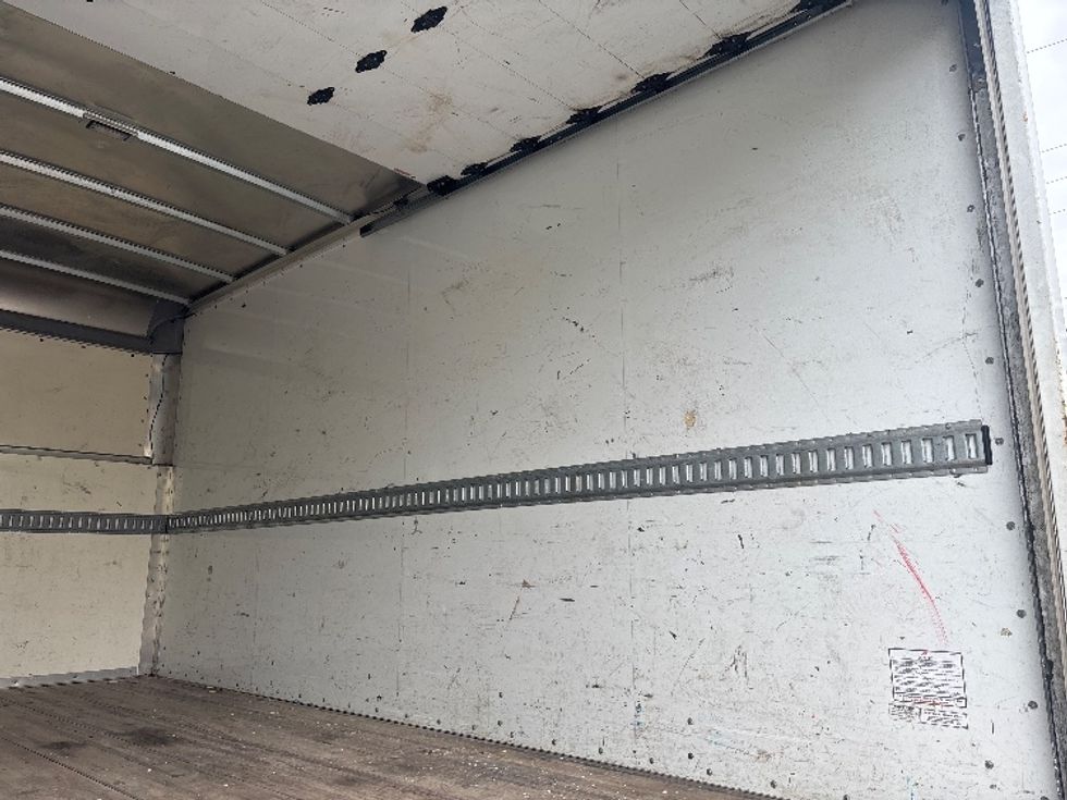 Light Duty Box Truck-Light and Medium Duty Trucks-Ford-2023-E350-Elmsford-NY-146,078\n\t\tmiles-$ 23,750 - Image 12