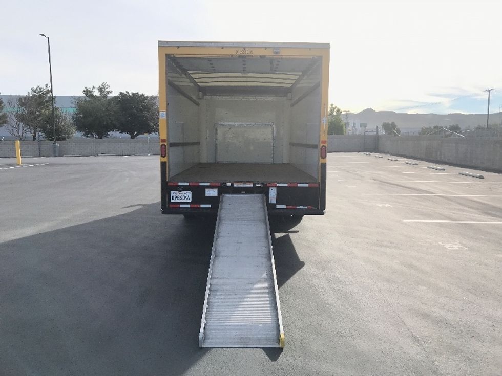 Light Duty Box Truck-Light and Medium Duty Trucks-Ford-2023-E350-Fontana-CA-100,015\n\t\tmiles-$ 28,250 - Image 9