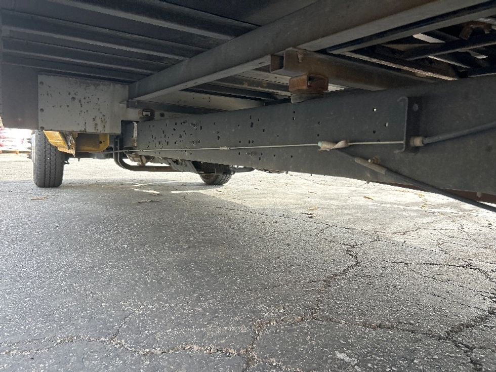 Light Duty Box Truck-Light and Medium Duty Trucks-Ford-2023-E350-Fontana-CA-103,978\n\t\tmiles-$ 29,250 - Image 5