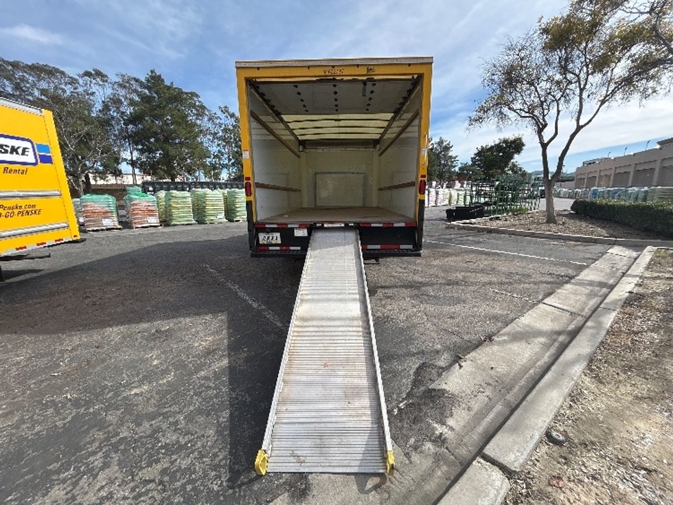 Light Duty Box Truck-Light and Medium Duty Trucks-Ford-2023-E350-Fontana-CA-103,978\n\t\tmiles-$ 29,250 - Image 9