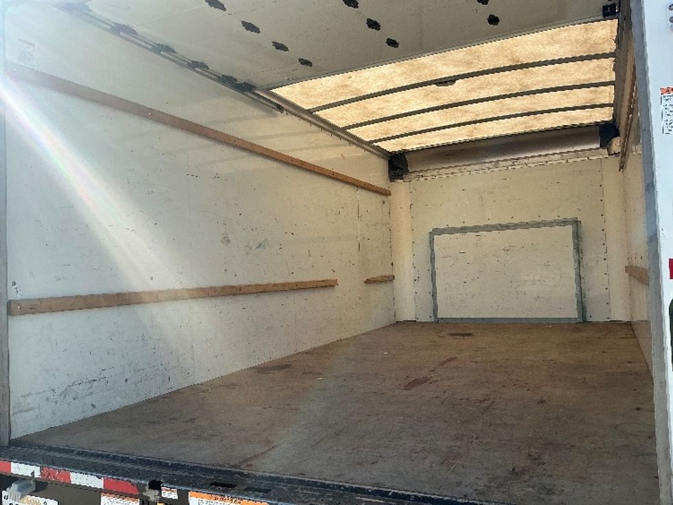 Light Duty Box Truck-Light and Medium Duty Trucks-Ford-2023-E350-Fontana-CA-87,432\n\t\tmiles-$ 35,750 - Image 11