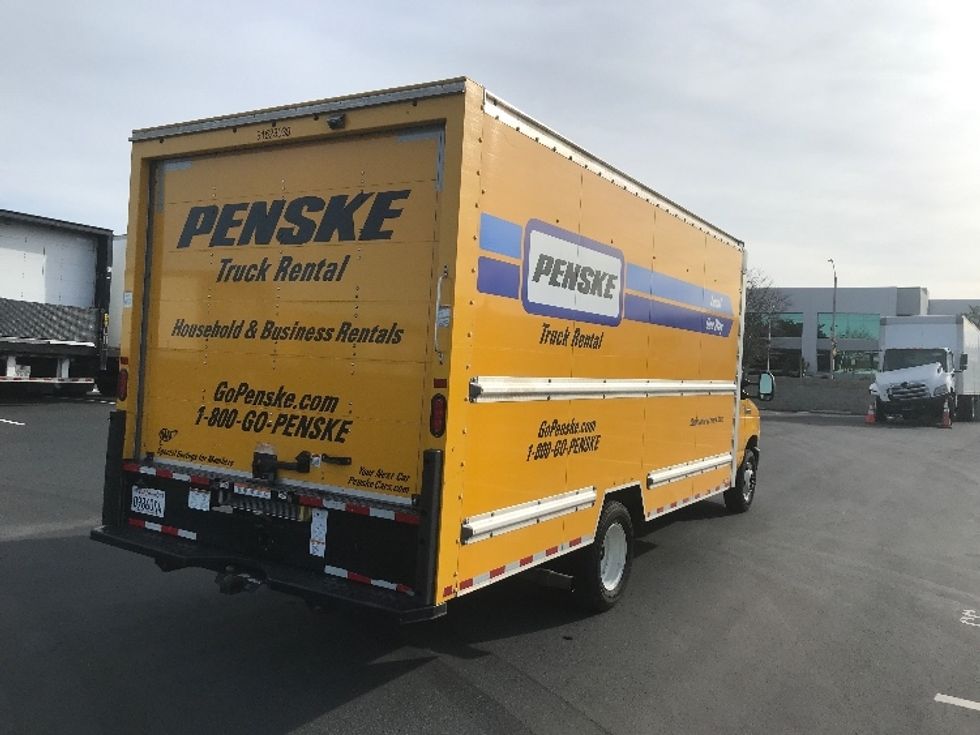 Light Duty Box Truck-Light and Medium Duty Trucks-Ford-2023-E350-Fontana-CA-90,602\n\t\tmiles-$ 31,500 - Image 13